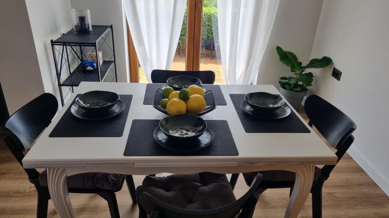 רייקה Apartman Laura מראה חיצוני תמונה